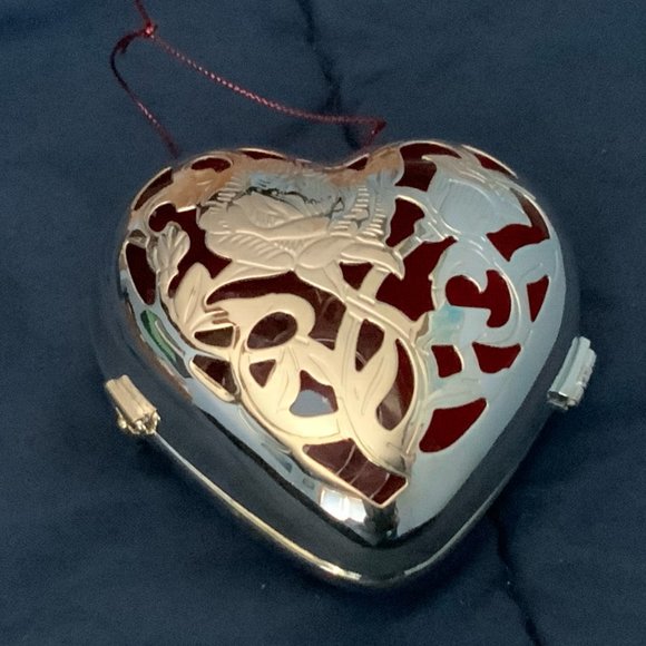 Lenox Kirk Stieff Collection Wedding Promises Friendship Heart Trinket Box - Picture 6 of 10